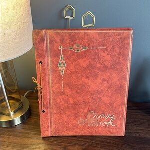 Vintage Scrapbook 🍄‍🟫